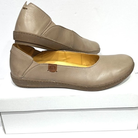 Josef Seibel Womens Brown Leather Ballet Flat Shoes Sz 37 US Size 6.5, New - Picture 2 of 16